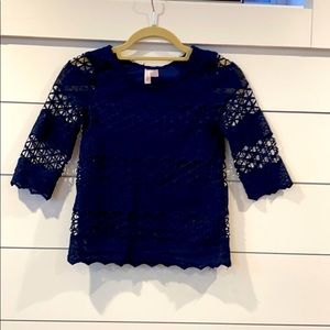 🌼Girls 10 navy blue shirt